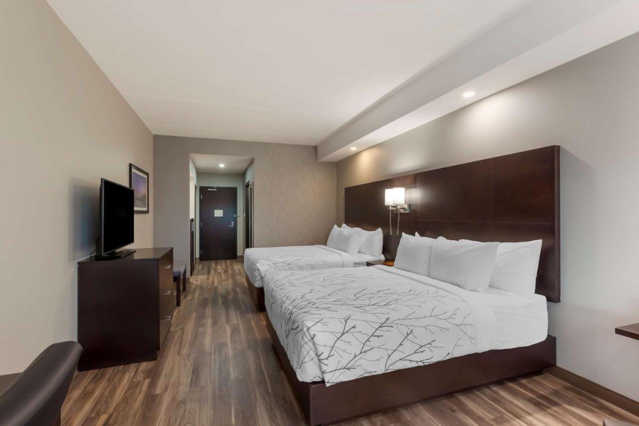 Best Western Premier Northwood Hotel Timmins Exterior photo