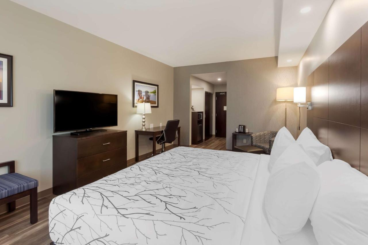 Best Western Premier Northwood Hotel Timmins Exterior photo